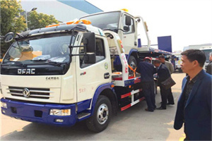 慈溪汽车道路救援拖车价格